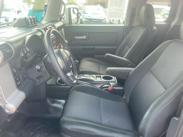 2010 Toyota FJ CRUISER 4WD 4dr Auto