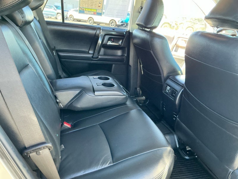 2018 Toyota 4RUNNER TRD Off Road Premium