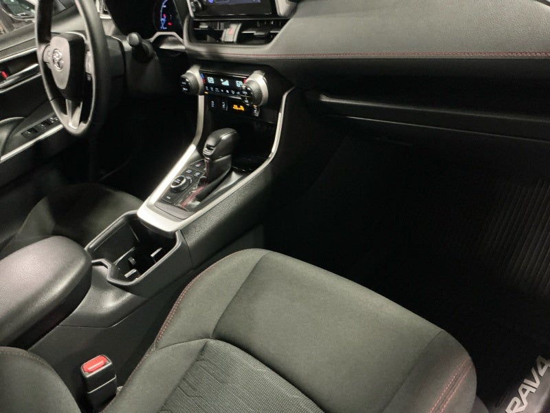 2024 Toyota RAV4 PRIME SE