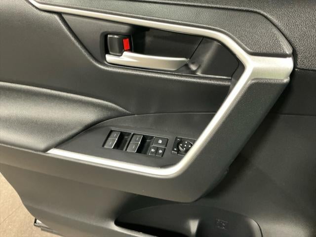 2024 Toyota RAV4 PRIME SE