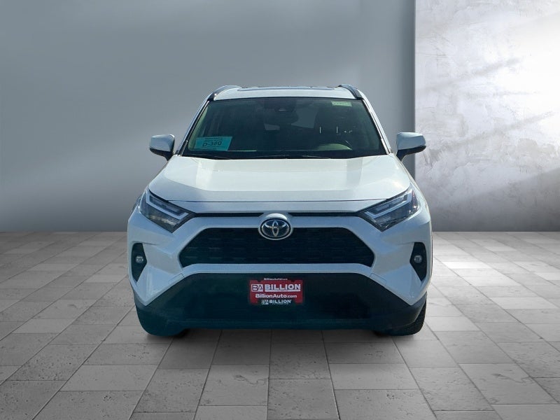 2022 Toyota RAV4 HYBRID Hybrid XLE Premium