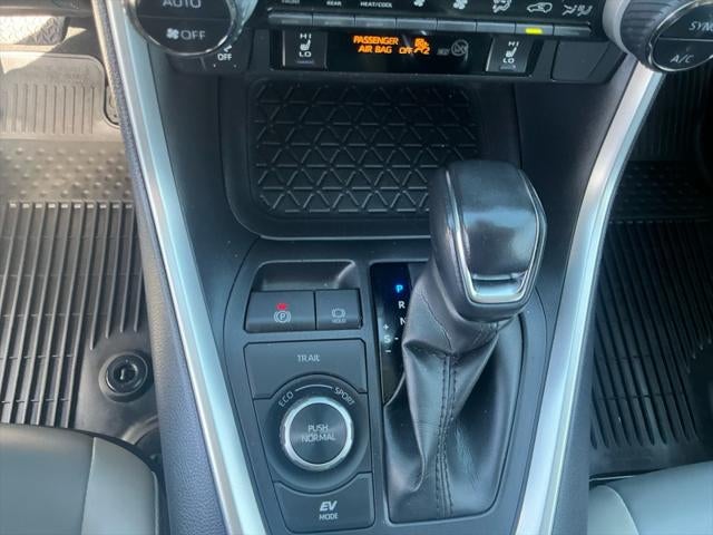 2022 Toyota RAV4 HYBRID Hybrid XLE Premium