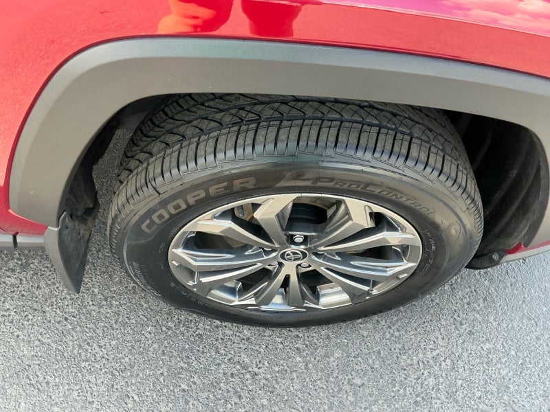 2025 Toyota RAV4 Hybrid Hybrid XLE Premium
