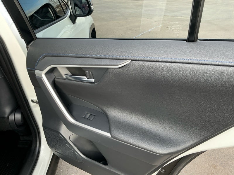 2022 Toyota RAV4 HYBRID Hybrid XSE