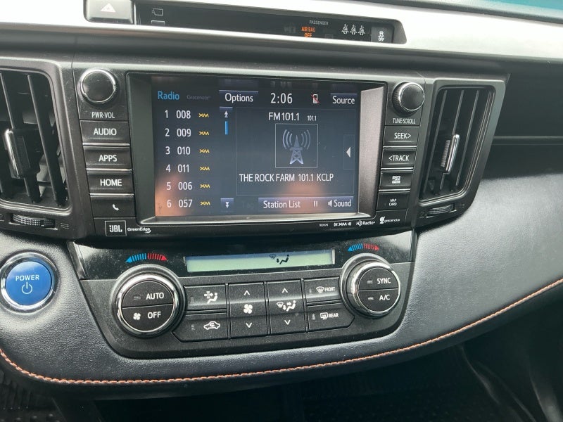 2017 Toyota RAV4 HYBRID SE