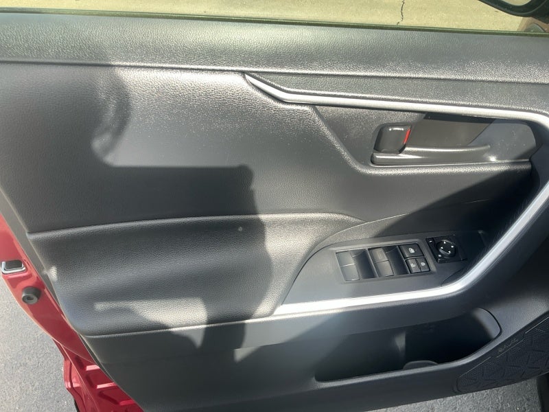 2024 Toyota RAV4 HYBRID Hybrid LE