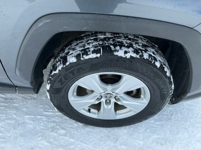 2020 Toyota RAV4 HYBRID Hybrid LE