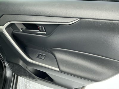 2020 Toyota RAV4 HYBRID Hybrid LE