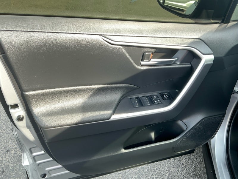2025 Toyota RAV4 Hybrid Hybrid XLE