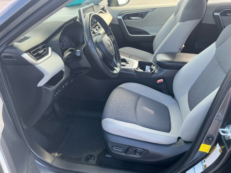 2021 Toyota RAV4 Hybrid Hybrid XLE