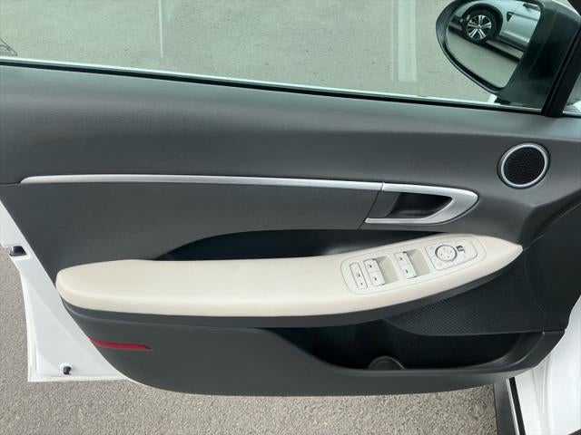 2023 Hyundai Sonata SE