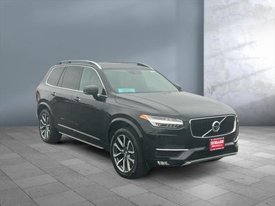 2018 Volvo XC90 Momentum