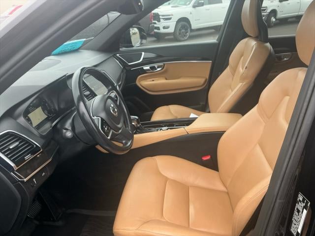 2018 Volvo XC90 Momentum