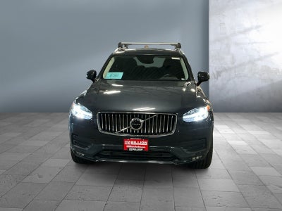 2021 Volvo XC90 Momentum