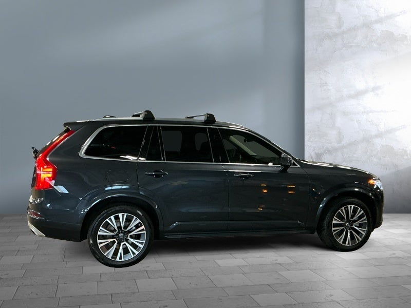 2021 Volvo XC90 Momentum