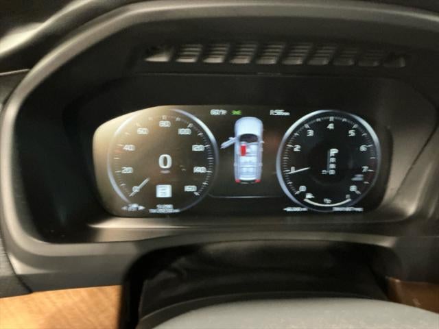 2021 Volvo XC90 Momentum