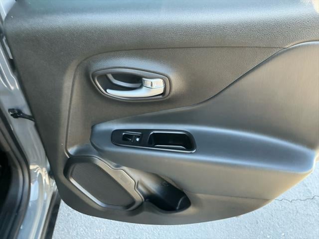 2022 Jeep Renegade Trailhawk