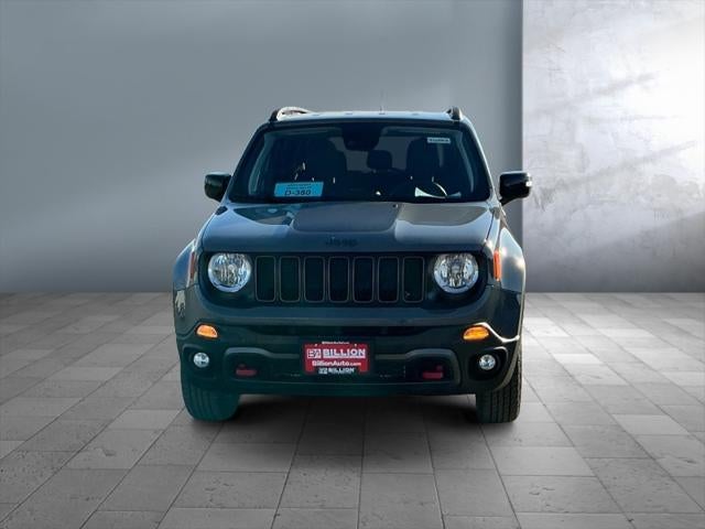 2022 Jeep Renegade Trailhawk