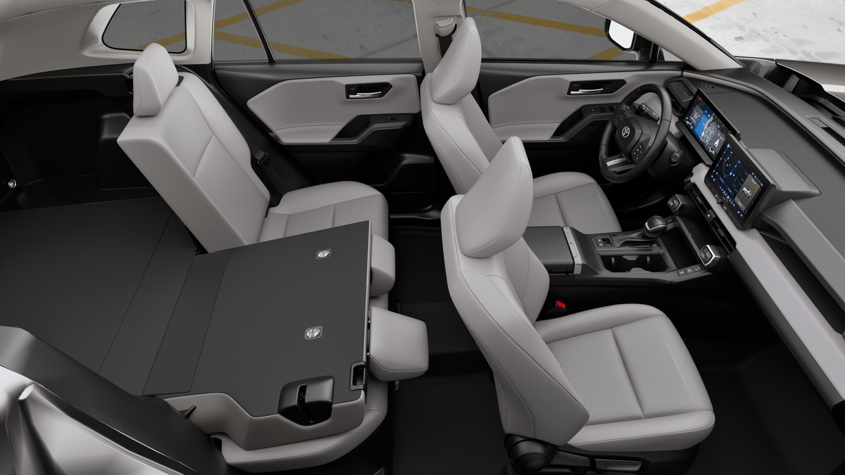 2026 Toyota RAV4 XLE PREMIUM HYBRID AWD