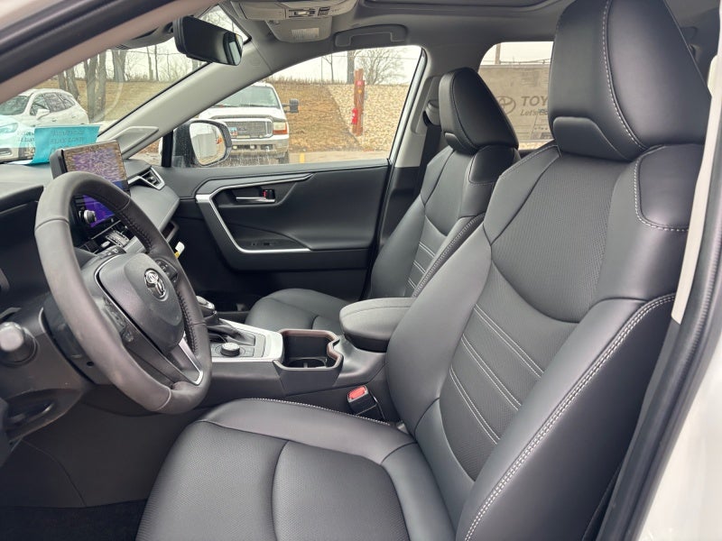 2025 Toyota RAV4 Limited