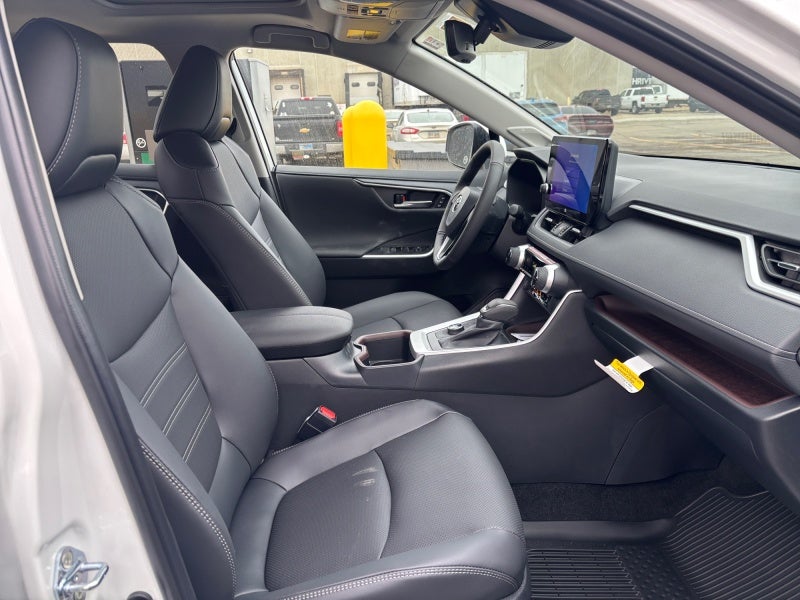 2025 Toyota RAV4 Limited