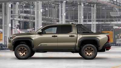 2026 Toyota Tacoma i-FORCE MAX Tacoma Trailhunter