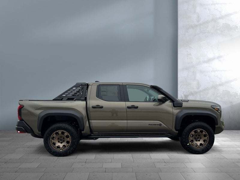 2026 Toyota Tacoma i-FORCE MAX Tacoma Trailhunter