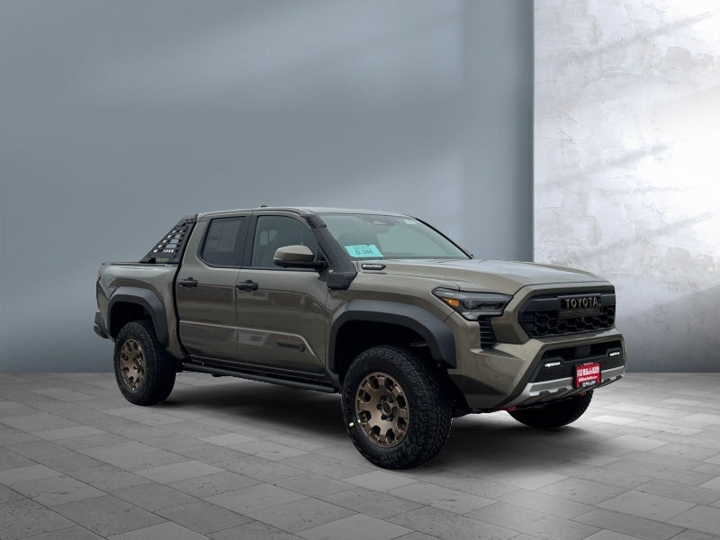 2026 Toyota Tacoma i-FORCE MAX Tacoma Trailhunter