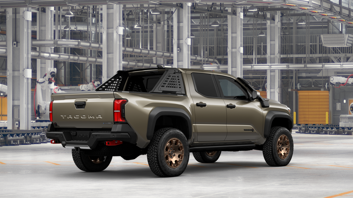 2026 Toyota Tacoma i-FORCE MAX Tacoma Trailhunter