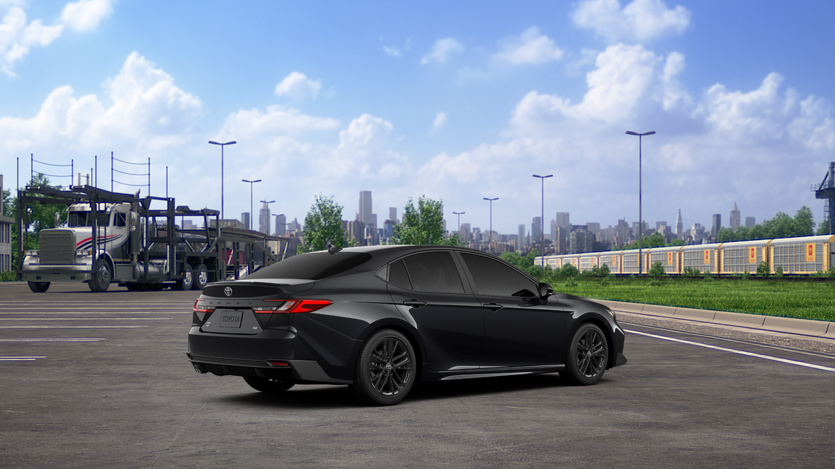 2027 Toyota Camry SE AWD