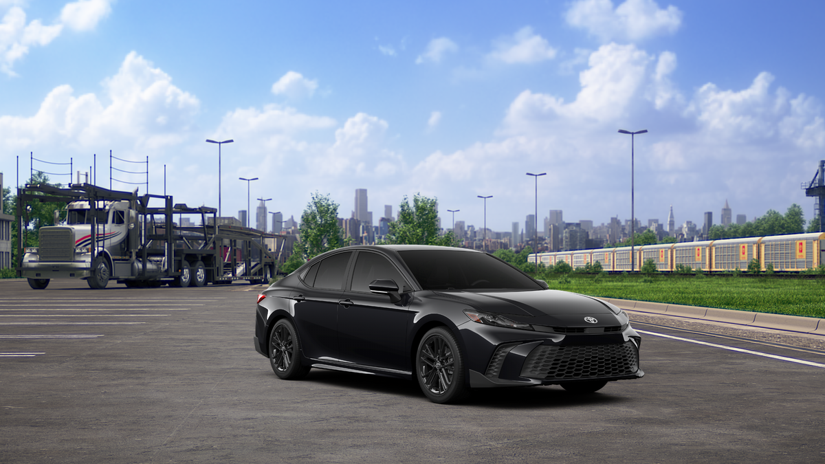 2027 Toyota Camry SE AWD