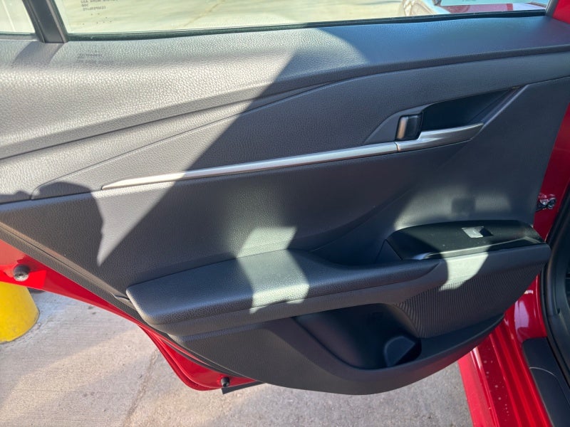 2026 Toyota Camry SE AWD