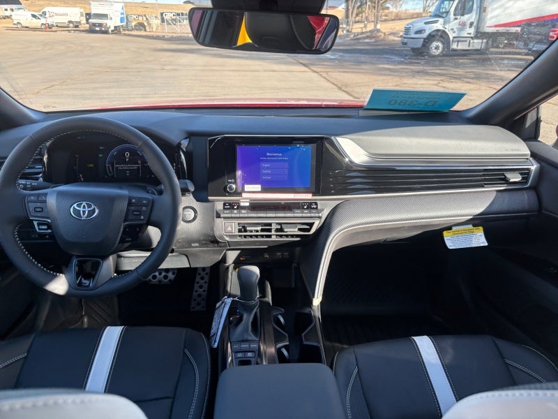 2026 Toyota Camry SE AWD