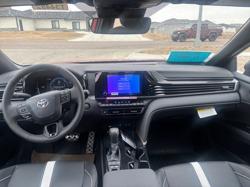 2026 Toyota Camry SE AWD