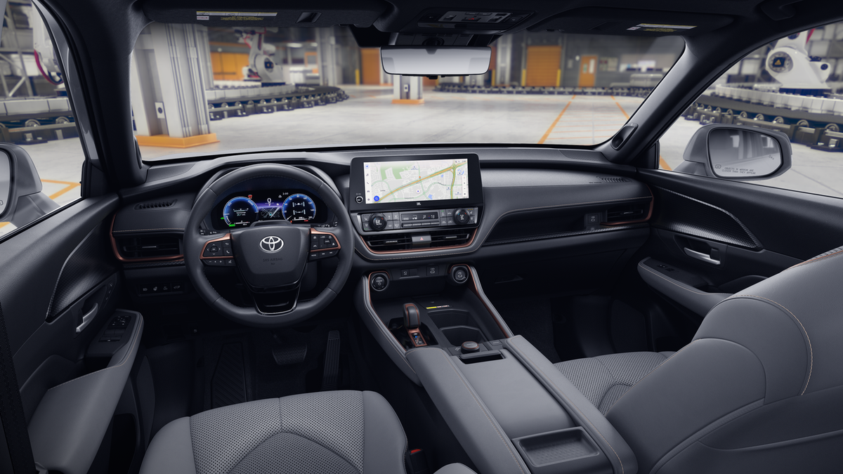 2026 Toyota Grand Highlander Hybrid MAX Platinum