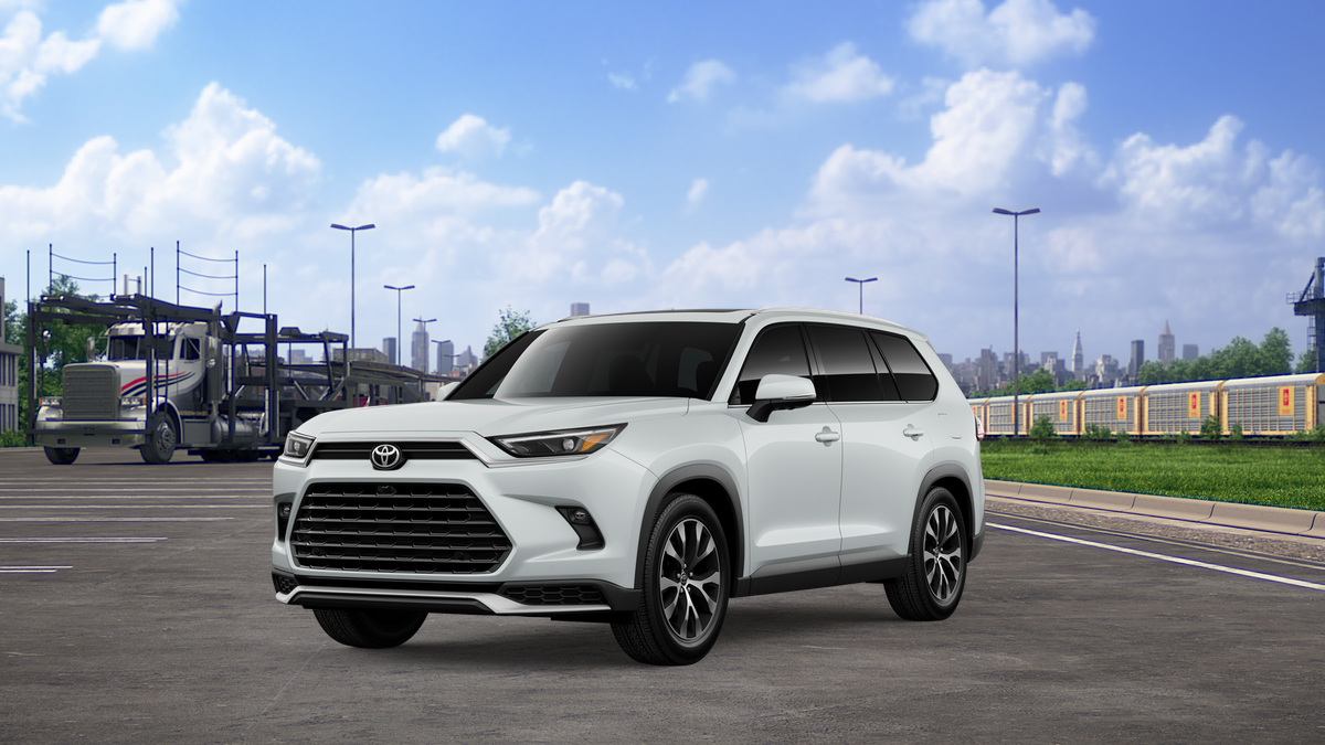 2026 Toyota Grand Highlander Hybrid MAX Limited AWD's photo