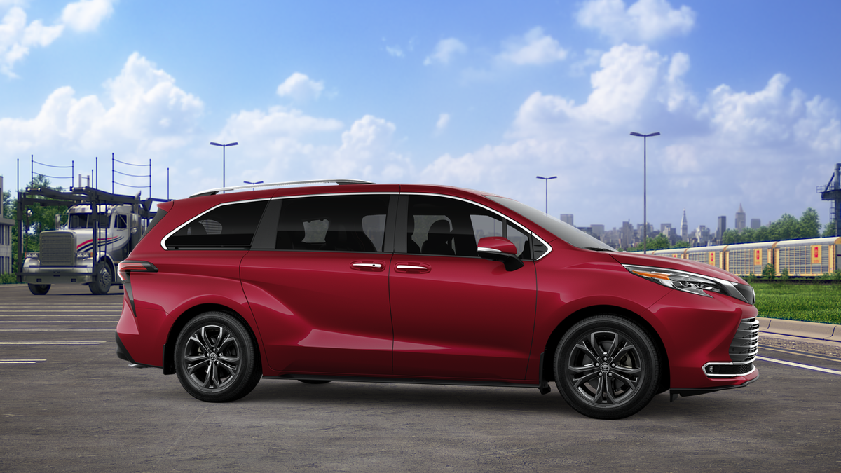 2026 Toyota Sienna Platinum