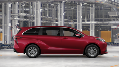 2026 Toyota Sienna LE
