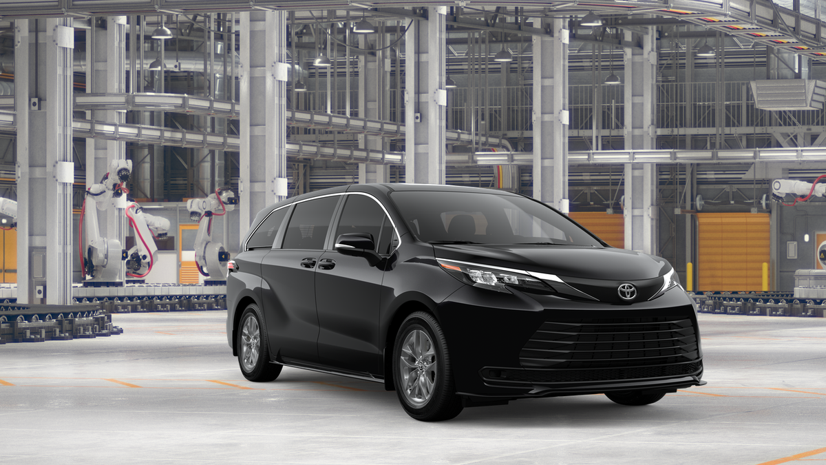 2026 Toyota Sienna LE