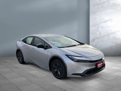 2026 Toyota Prius LE AWD