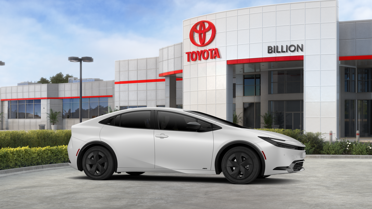 2026 Toyota Prius LE AWD