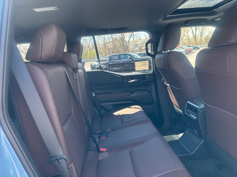 2026 Toyota Land Cruiser 4WD (Natl)